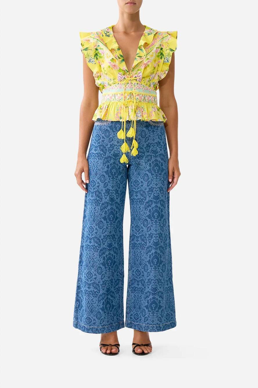 NEW CAMILLA tie front top in lady limonada